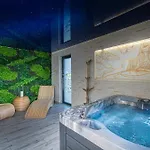 Aisza- Idealny Dla Rodzin, Dzieci Do 2 Lat Bezpl Sala I Plac Zabaw, Sauna, Jacuzzi ,bilard Accommodatie bij particulieren *