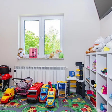 Aisza- Idealny Dla Rodzin, Dzieci Do 2 Lat Bezpl Sala I Plac Zabaw, Sauna, Jacuzzi ,bilard منزل للإقامة *
