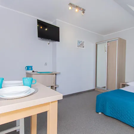 ホームステイ Aisza *