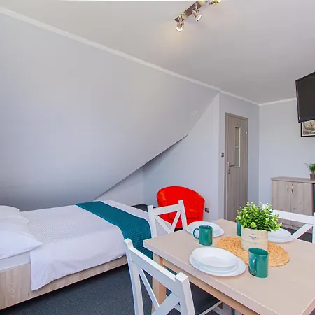 Aisza- Idealny Dla Rodzin, Dzieci Do 2 Lat Bezpl Sala I Plac Zabaw, Sauna, Jacuzzi ,bilard Privat bolig Jastrzębia Góra
