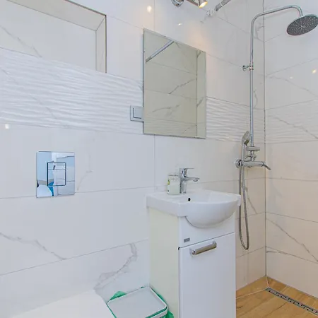 Aisza- Idealny Dla Rodzin, Dzieci Do 2 Lat Bezpl Sala I Plac Zabaw, Sauna, Jacuzzi ,bilard