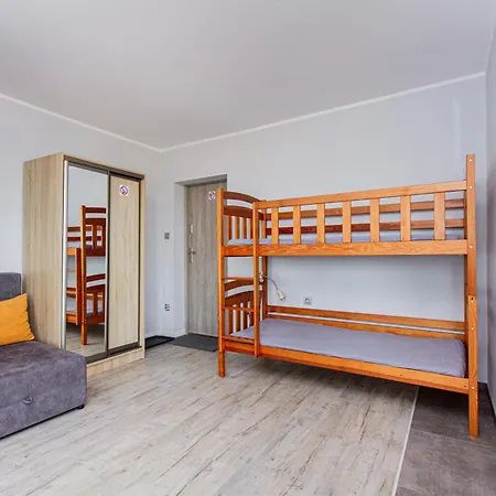 Privatunterkunft Aisza- Idealny Dla Rodzin, Dzieci Do 2 Lat Bezpl Sala I Plac Zabaw, Sauna, Jacuzzi ,bilard