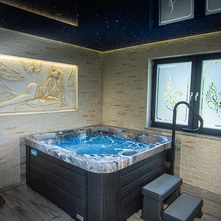 Privat bolig Aisza- Idealny Dla Rodzin, Dzieci Do 2 Lat Bezpl Sala I Plac Zabaw, Sauna, Jacuzzi ,bilard Jastrzębia Góra