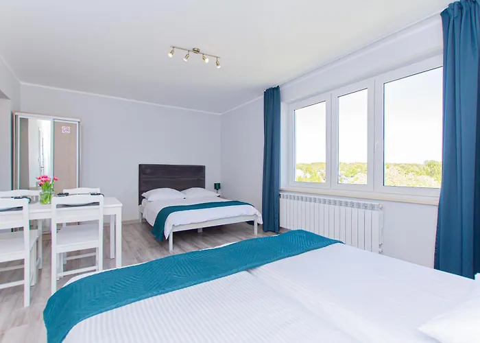 Homestay Aisza- Idealny Dla Rodzin, Dzieci Do 2 Lat Bezpl Sala I Plac Zabaw, Sauna, Jacuzzi ,bilard