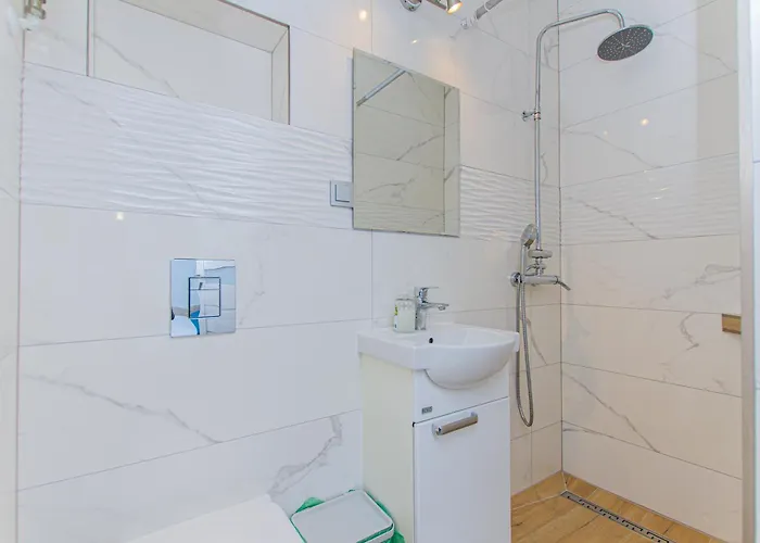 Aisza- Idealny Dla Rodzin, Dzieci Do 2 Lat Bezpl Sala I Plac Zabaw, Sauna, Jacuzzi ,bilard